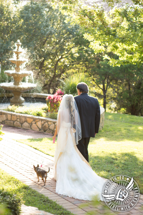 Austin wedding photographer at Nature's Point.