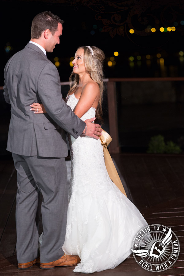 Austin wedding photographer at Nature's Point.