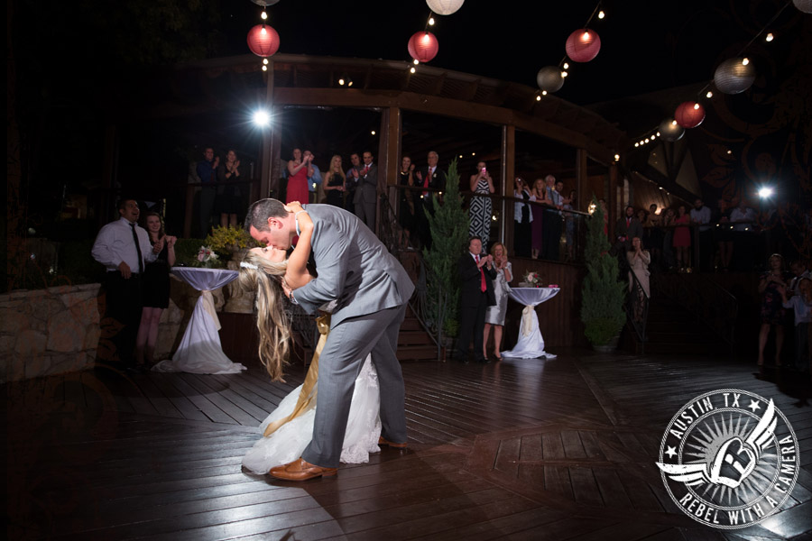 Austin wedding photographer at Nature's Point.