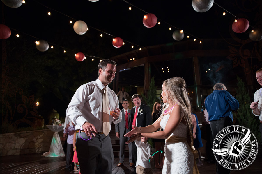 Austin wedding photographer at Nature's Point.