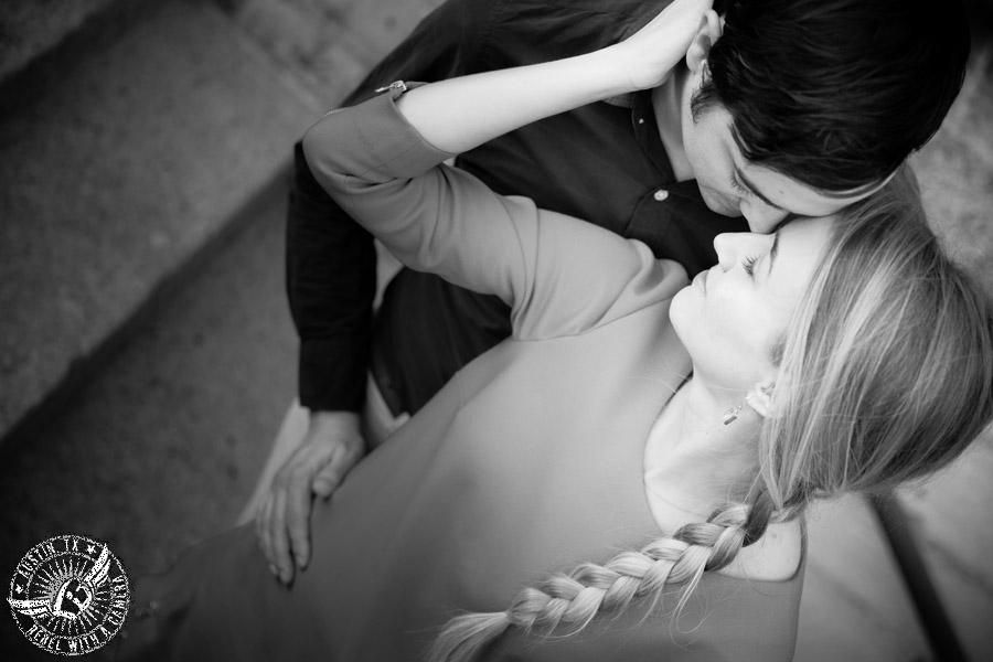 Austin engagement portraits at the Texas State Capitol