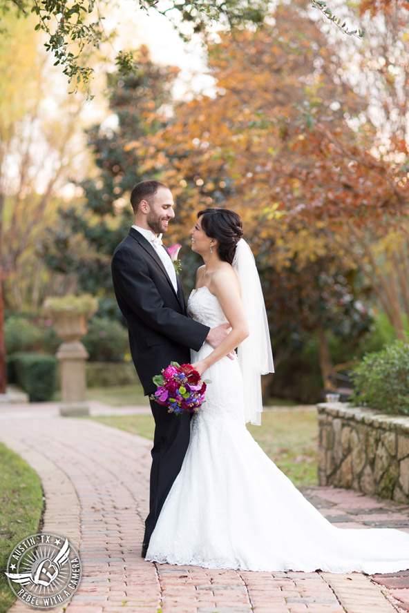 Austin wedding photography at Nature's Point