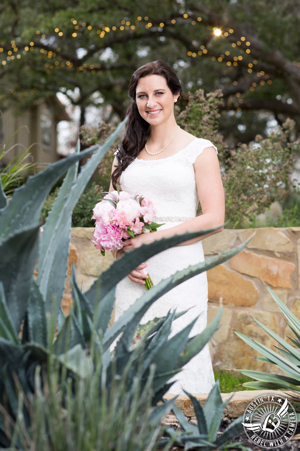 Bridal portraits at Kindred Oaks