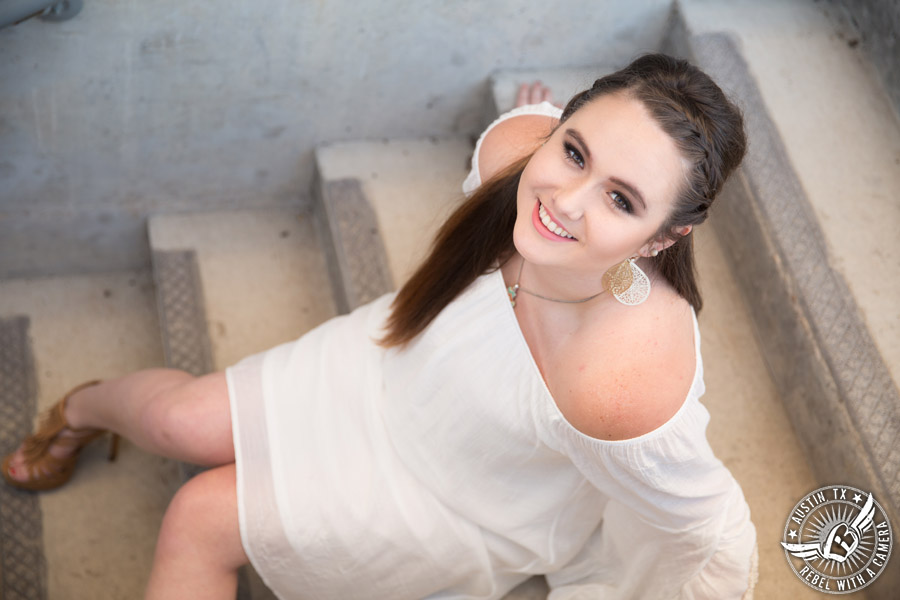 Senior portrait photographer in Austin