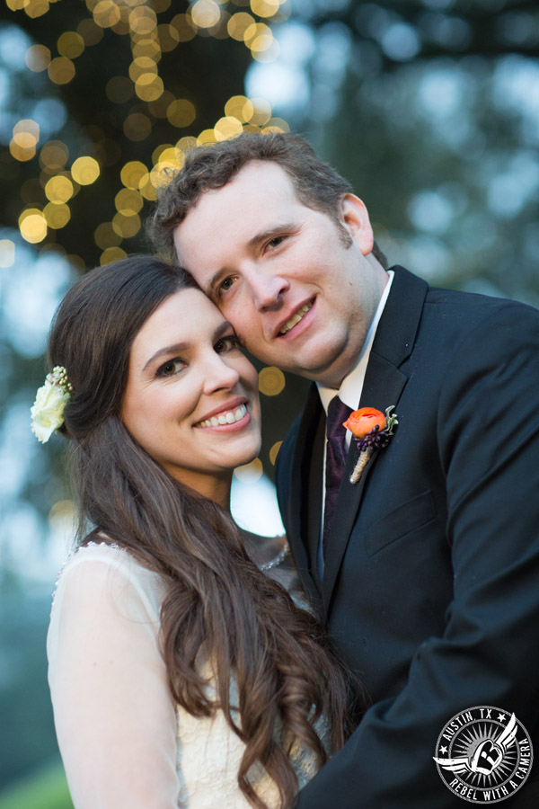 Winter wedding pictures at Kindred Oaks