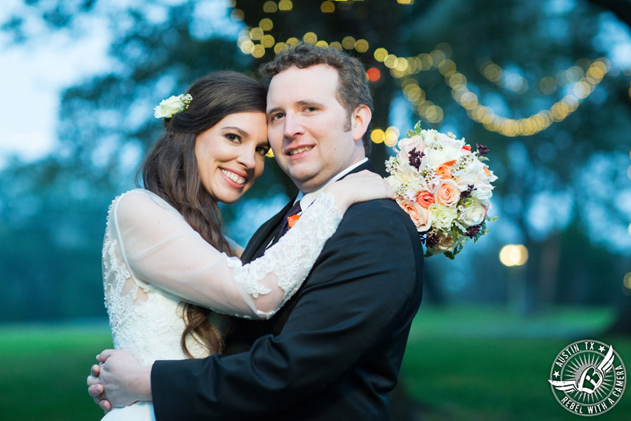 Winter wedding pictures at Kindred Oaks