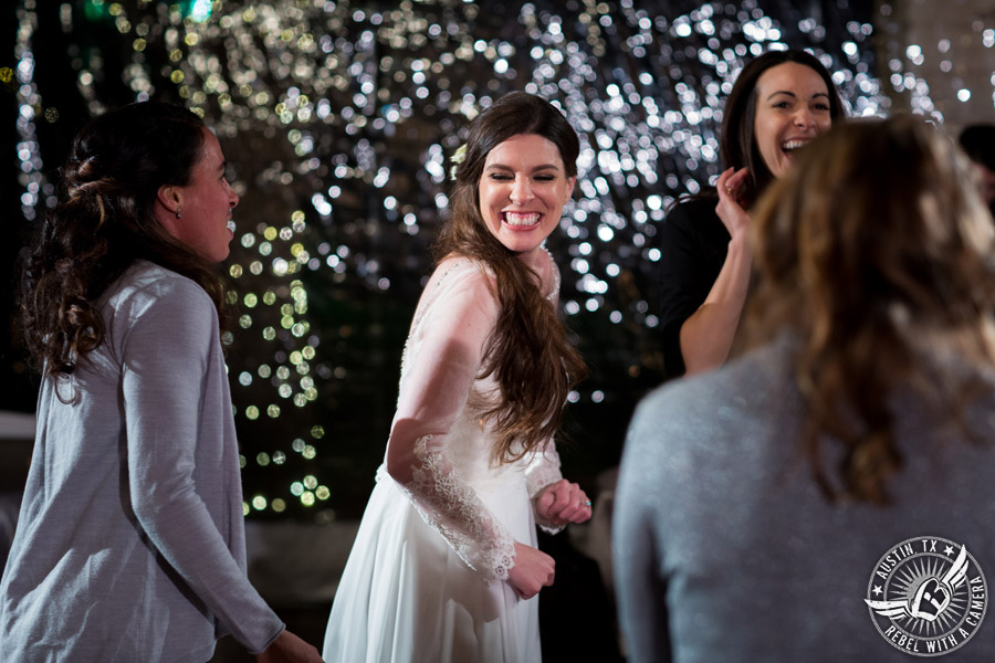 Winter wedding pictures at Kindred Oaks