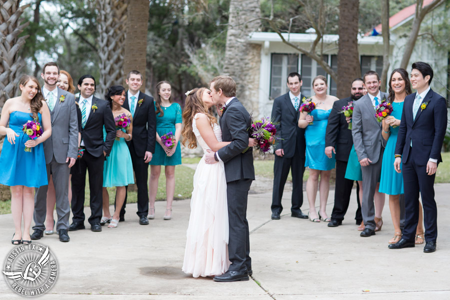 Whimsical Austin wedding pictures at Mayfield Park