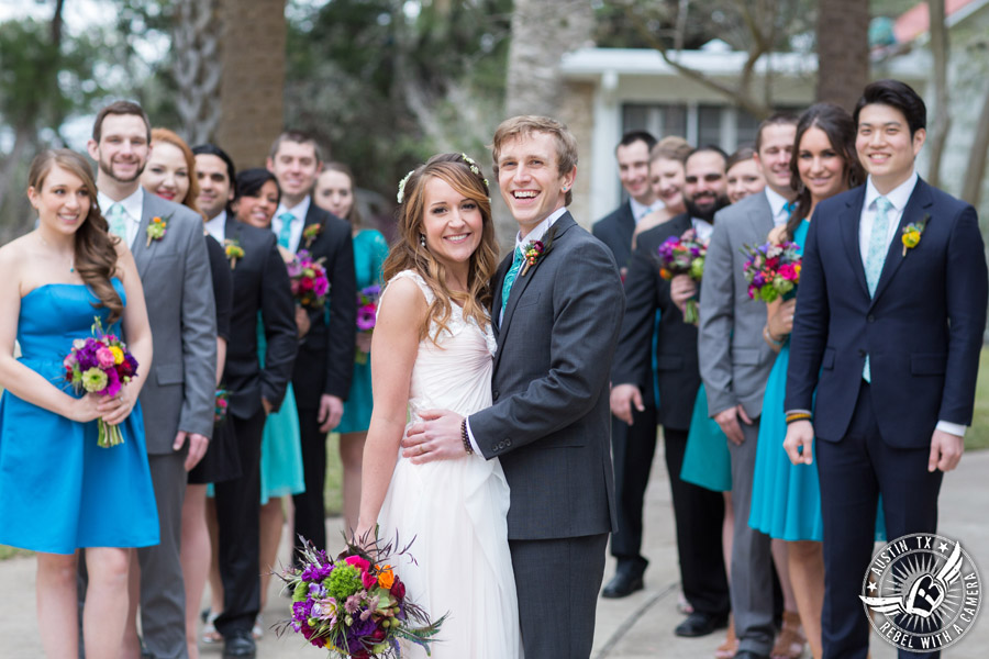 Whimsical Austin wedding pictures at Mayfield Park