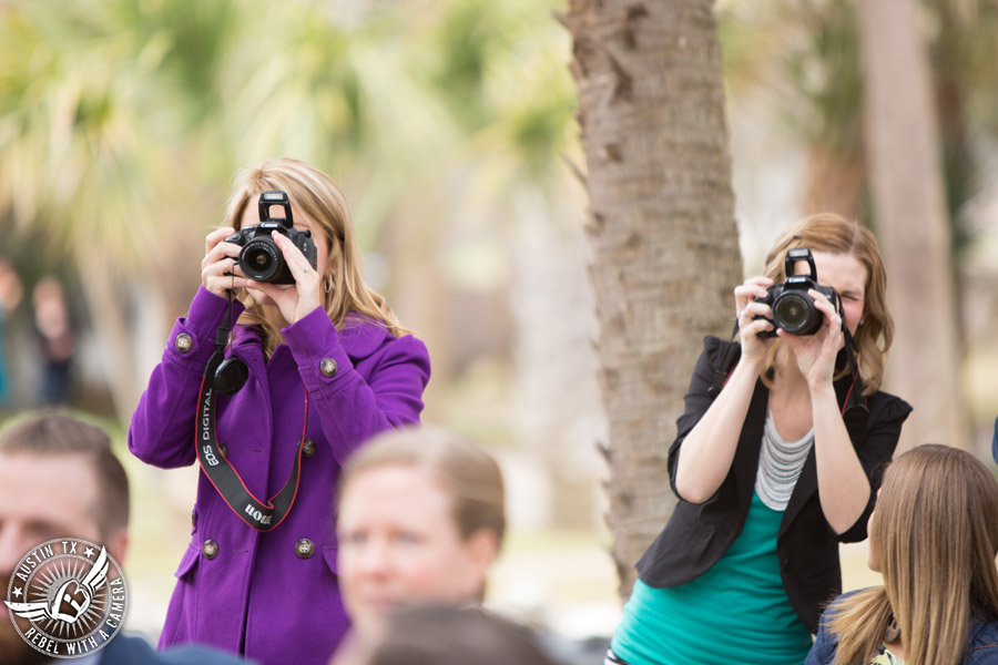 Whimsical Austin wedding pictures at Mayfield Park