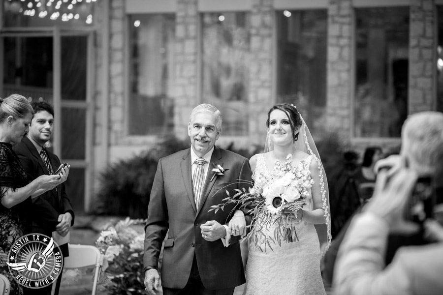 Casa Blanca on Brushy Creek wedding photos