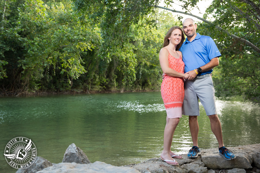 Outdoor engagement portraits in Austin