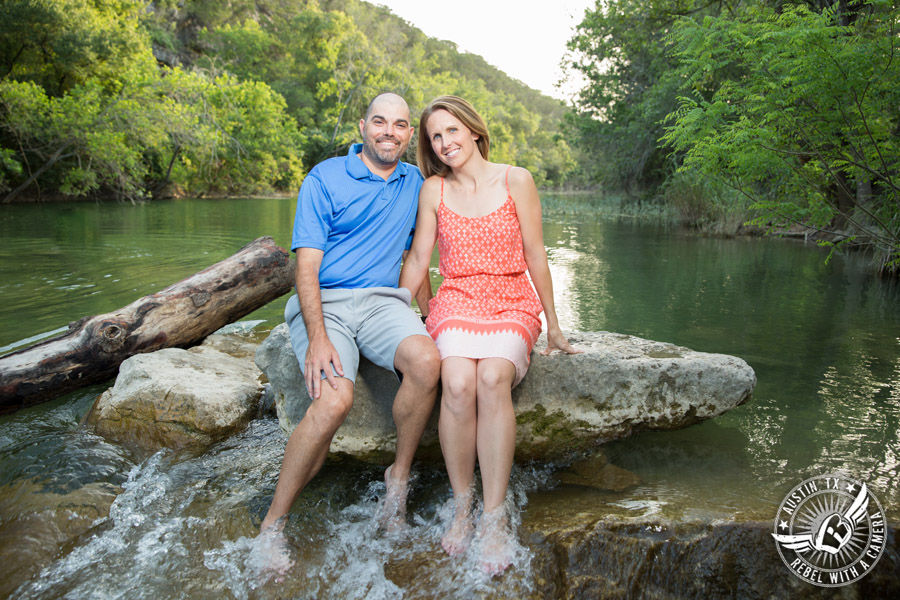 Outdoor engagement portraits in Austin