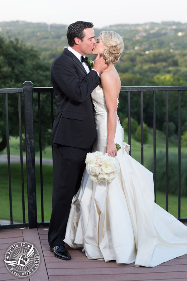 barton-creek-resort-wedding-photos (7)