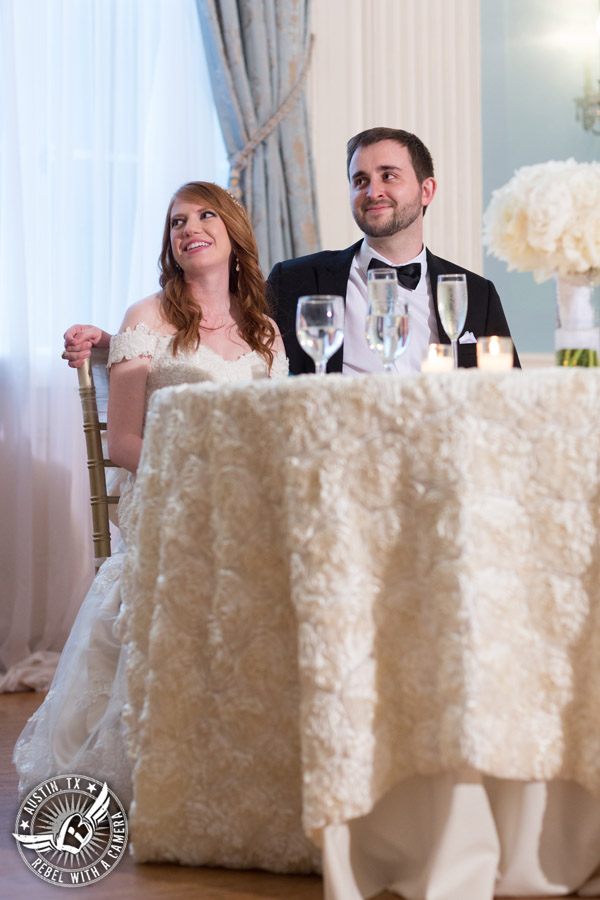 Elegant wedding pictures at the Texas Federation of Women's Clubs Mansion in Austin, Texas 