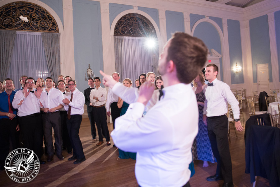 Elegant wedding pictures at the Texas Federation of Women's Clubs Mansion in Austin, Texas 