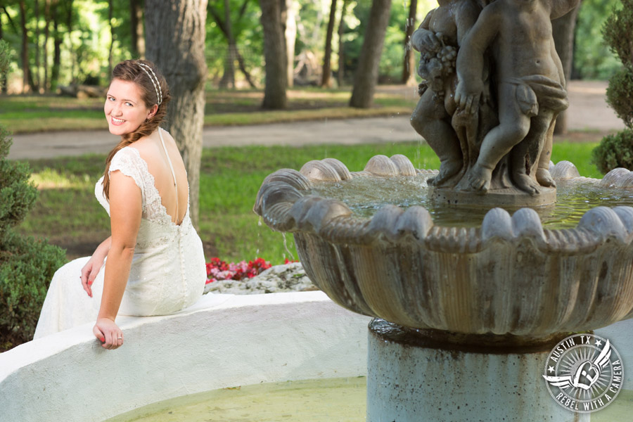 Lovely bridal portraits at Casa Blanca on Brushy Creek