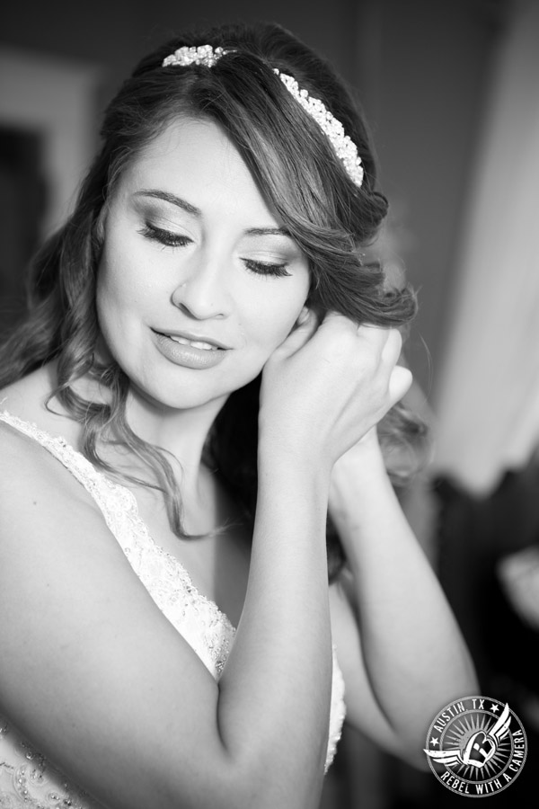 Taylor Mansion wedding photo of bride getting ready in bride's room