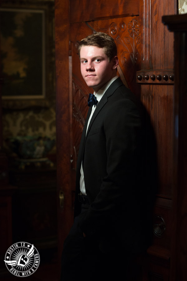 Austin senior portraits at Chateau Bellevue