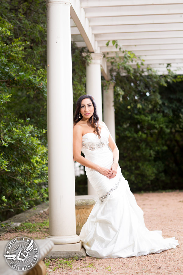 Dramatic bridal portraits at Laguna Gloria the Contemporary Austin with bridal hair styling by Sirens Salon.