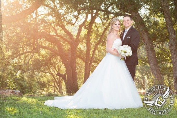 Rustic Glam wedding pictures at Gabriel Springs Event Center in Georgetown, Texas