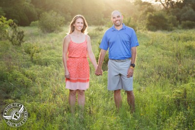 Outdoor engagement portraits in Austin