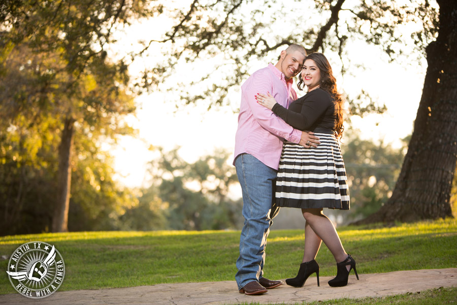 Engagement portraits at Kindred Oaks