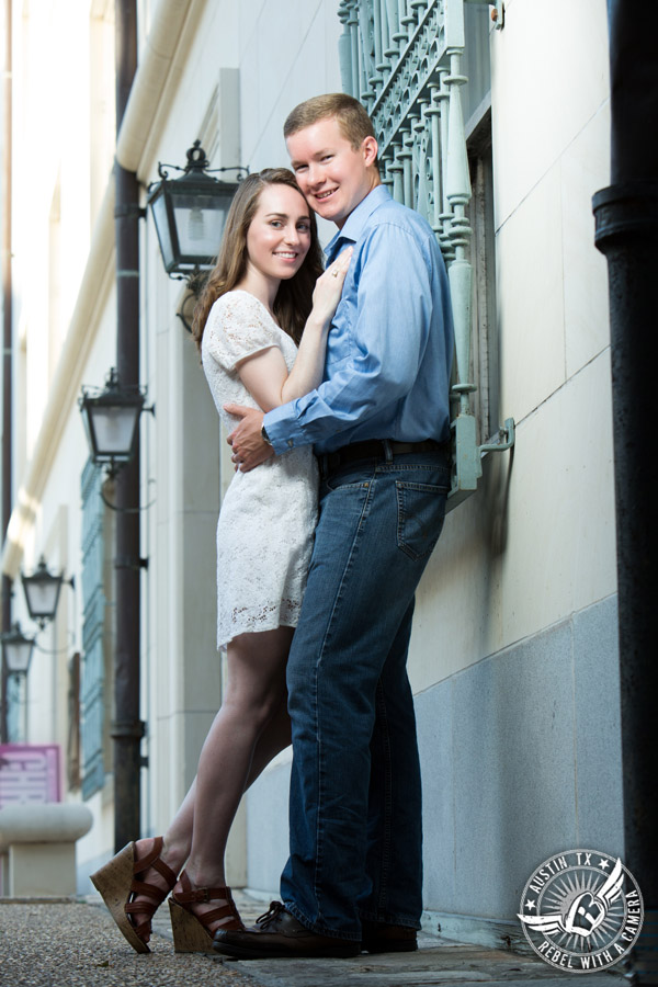 Longhorn engagement session on the UT campus in Austin Longhorn engagement session on the UT campus in Austin