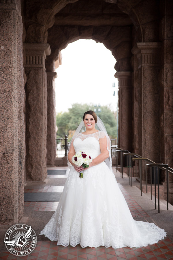 Texas State Capitol in Austin bridal portraits - Nicole Schultz Makeup - Vain Salon - Belle Saison Bridal