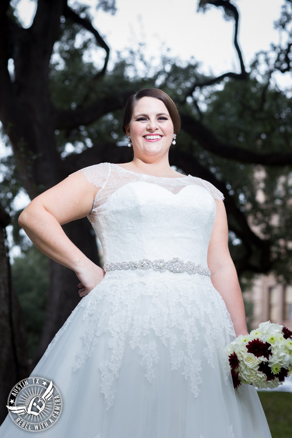 Texas State Capitol in Austin bridal portraits - Nicole Schultz Makeup - Vain Salon - Belle Saison Bridal